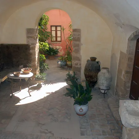 Bed & Breakfast Conte Luna 4*