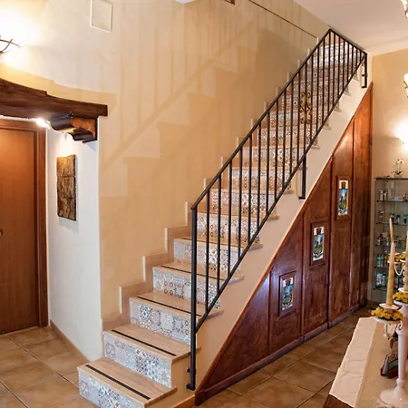 Conte Luna Bed & Breakfast