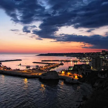Bed & Breakfast Conte Luna 3*