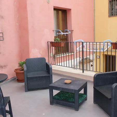 Conte Luna Bed & Breakfast 3*