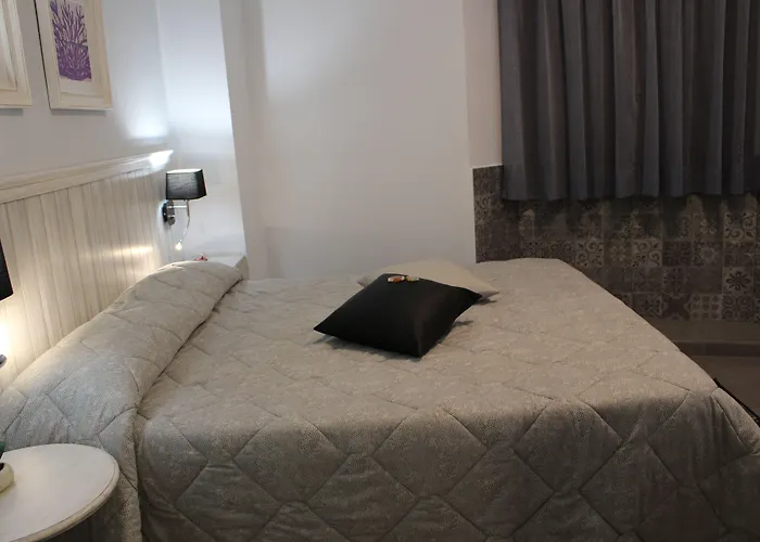 Nocleg ze śniadaniem Conte Luna 4*