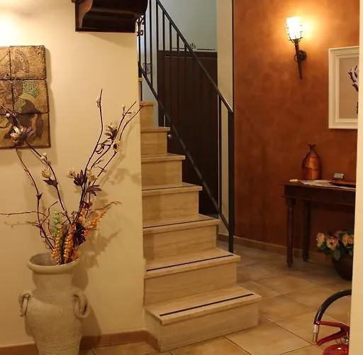 Oda ve Kahvaltı Conte Luna 4*