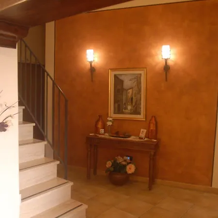 Conte Luna Bed & Breakfast